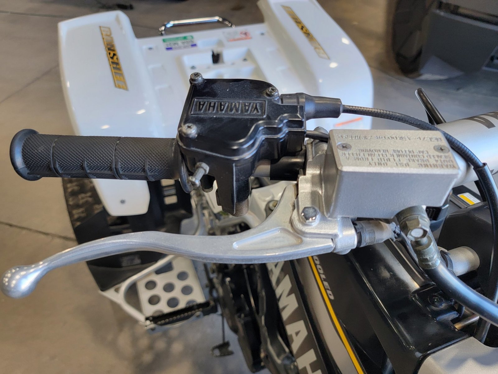 One-Owner 2002 Yamaha Banshee - Image 8