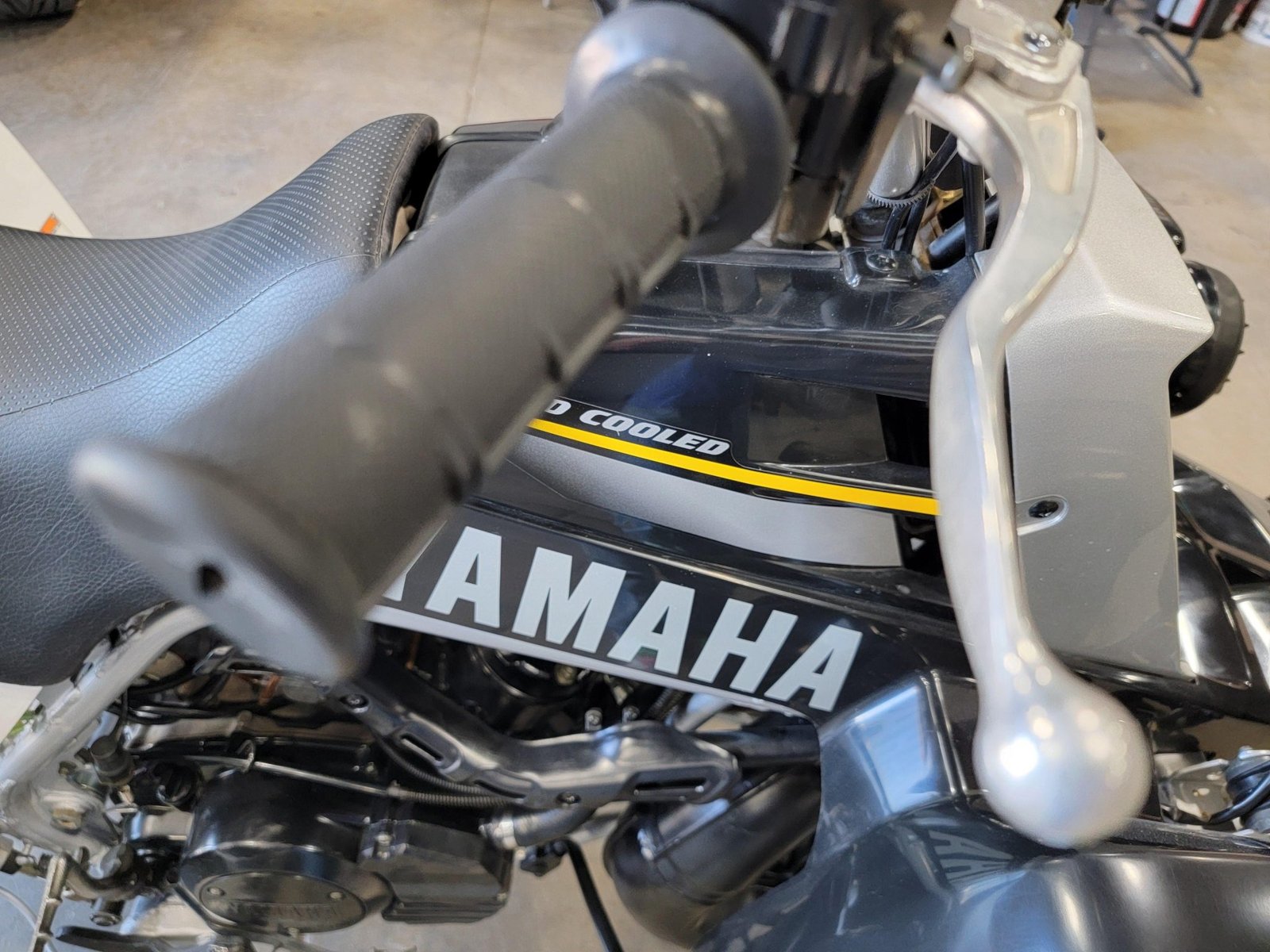 One-Owner 2002 Yamaha Banshee - Image 9